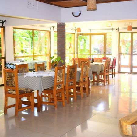 Ngorongoro Lodge Карату Экстерьер фото
