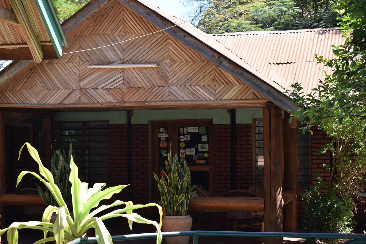 Ngorongoro Lodge Карату Экстерьер фото