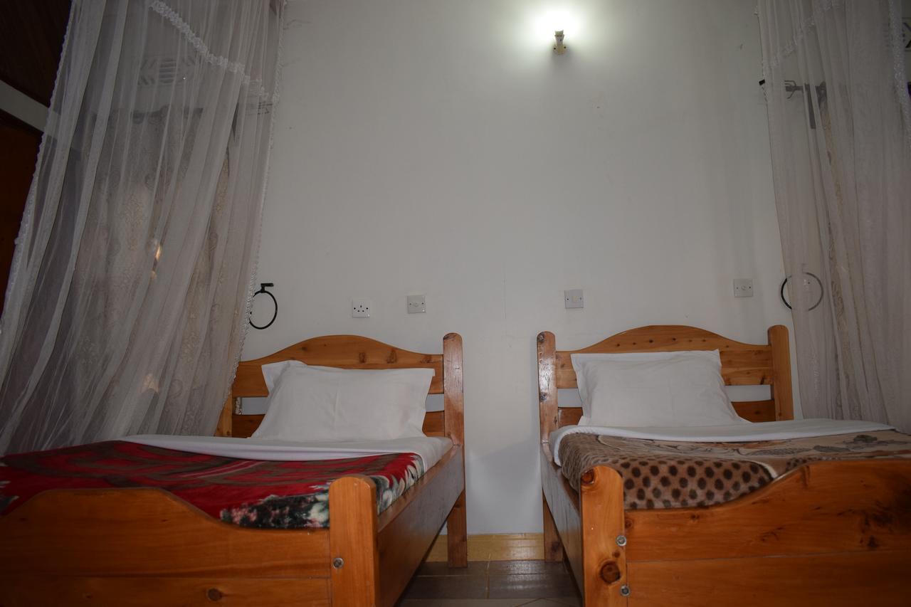Ngorongoro Lodge Карату Экстерьер фото