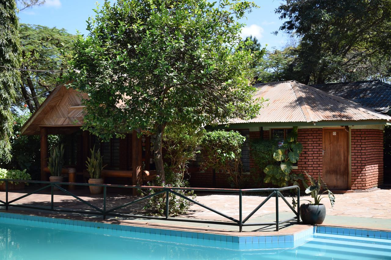 Ngorongoro Lodge Карату Экстерьер фото