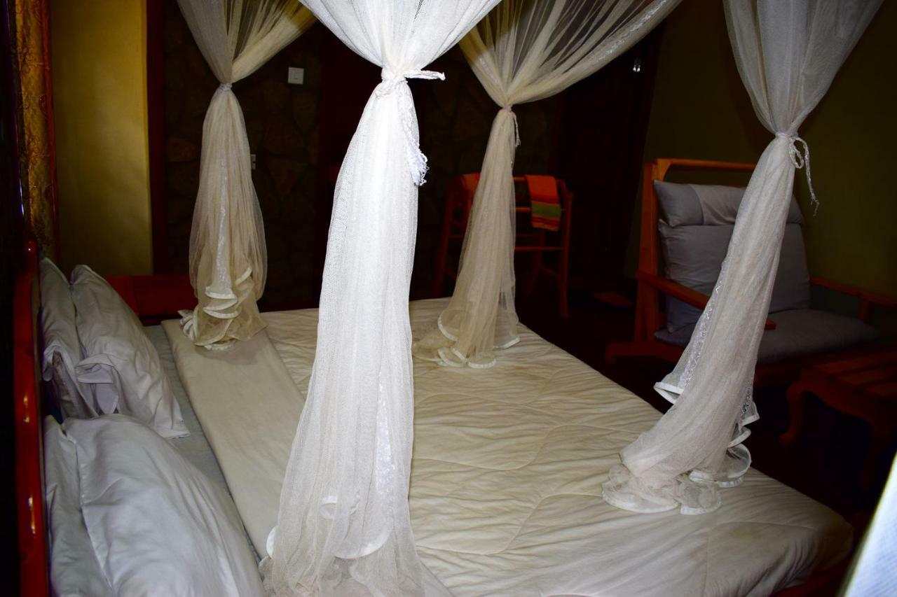 Ngorongoro Lodge Карату Экстерьер фото